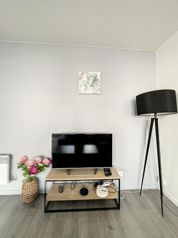 City & Cosy, Lyon Charcot- Wifi - Lave Linge - Balcon - Parking Esterno foto
