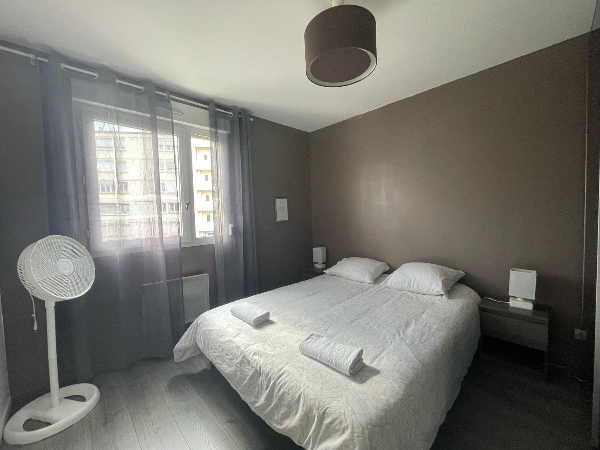 City & Cosy, Lyon Charcot- Wifi - Lave Linge - Balcon - Parking Esterno foto